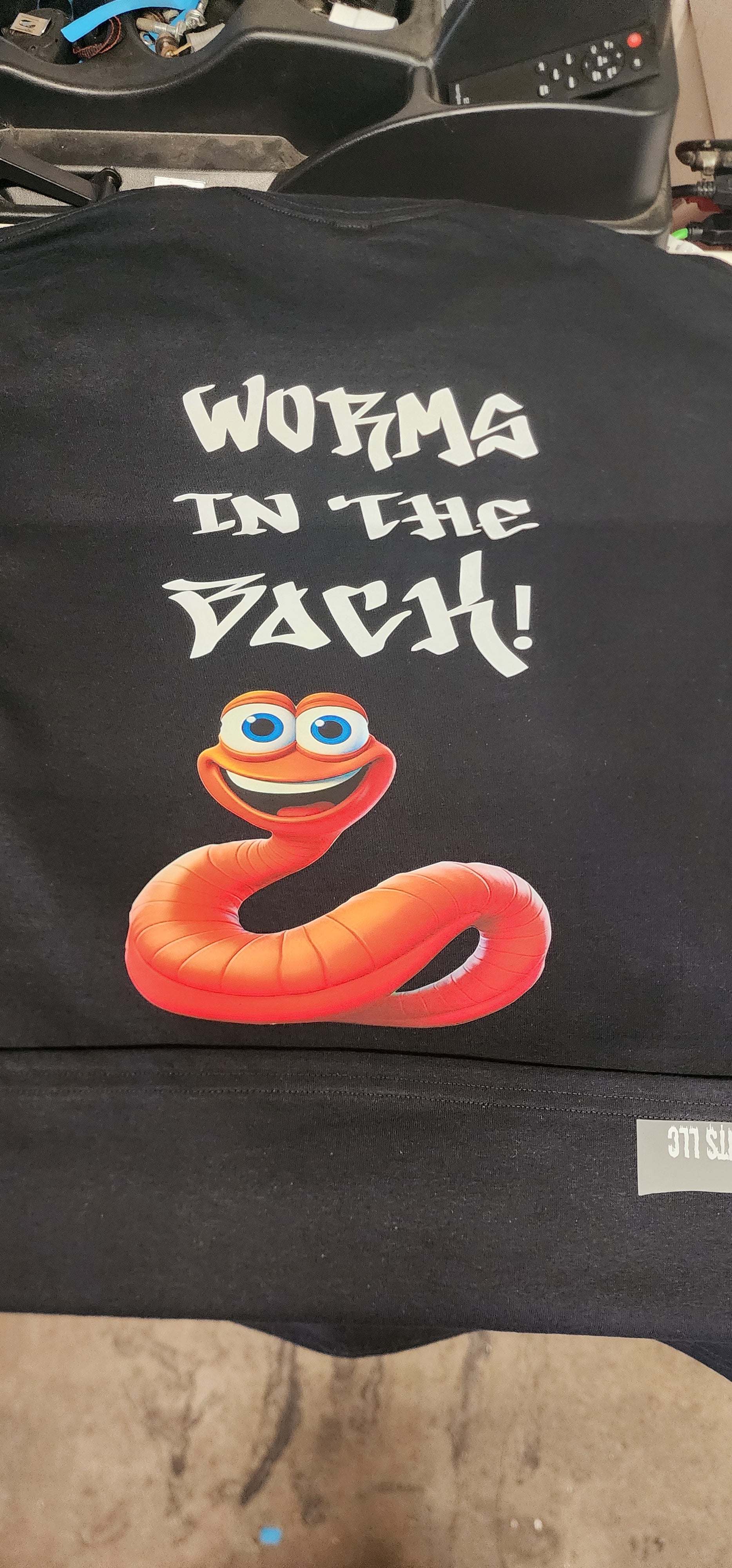 Worms in the back!